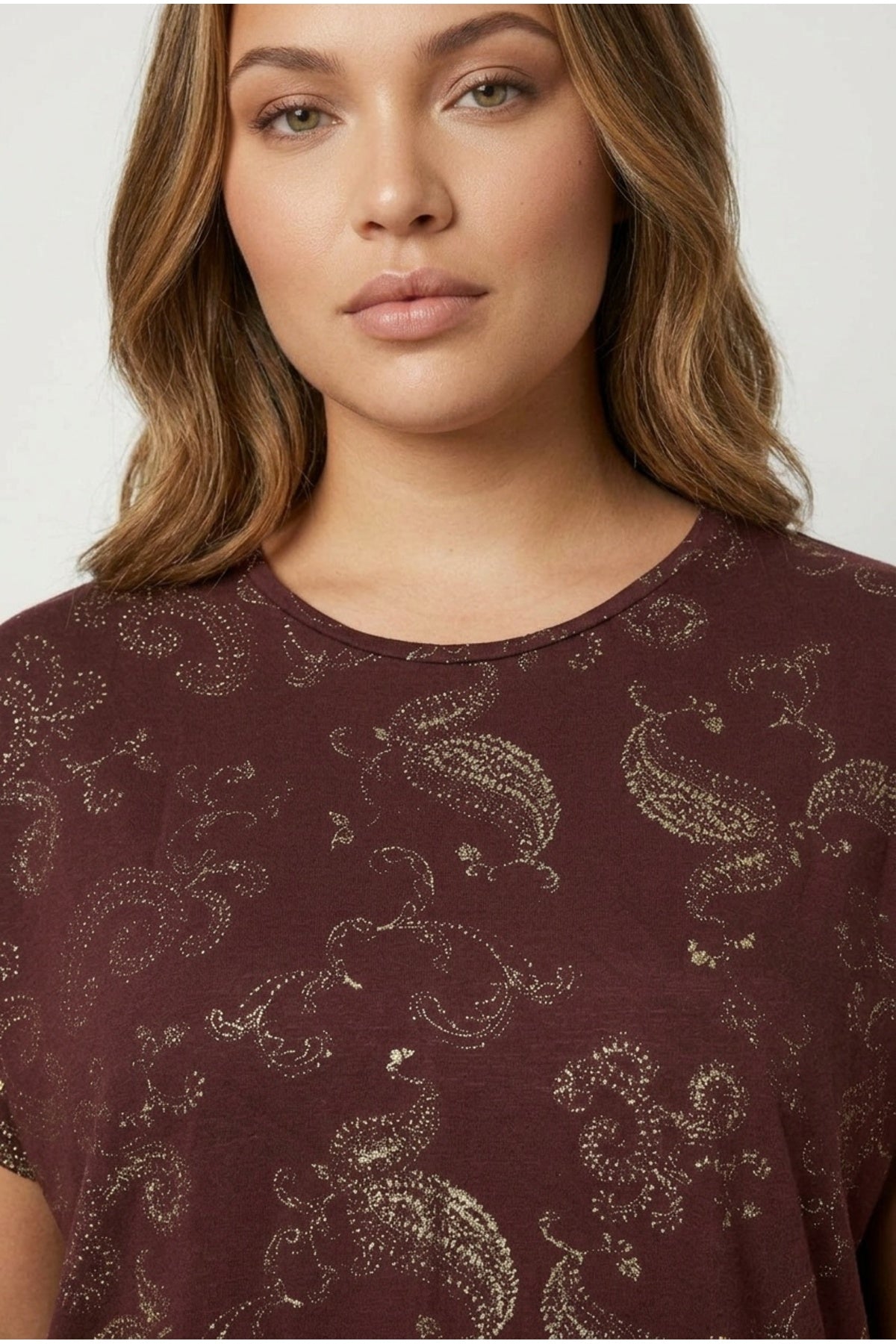 Plus Size Short Sleeve Crew Neck Metallic Patterned Blouse