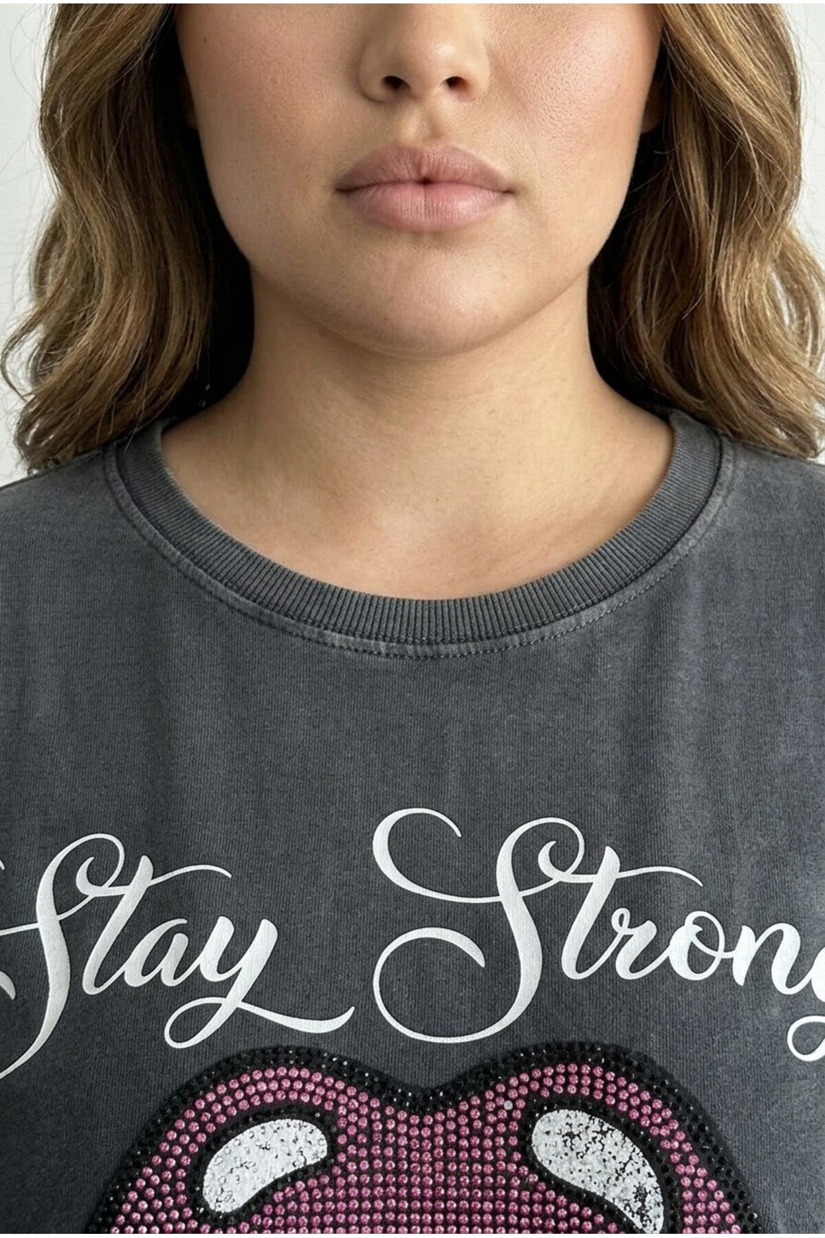 Plus Size Crew Neck Printed Sequin Detailed Washed Sweatshirt