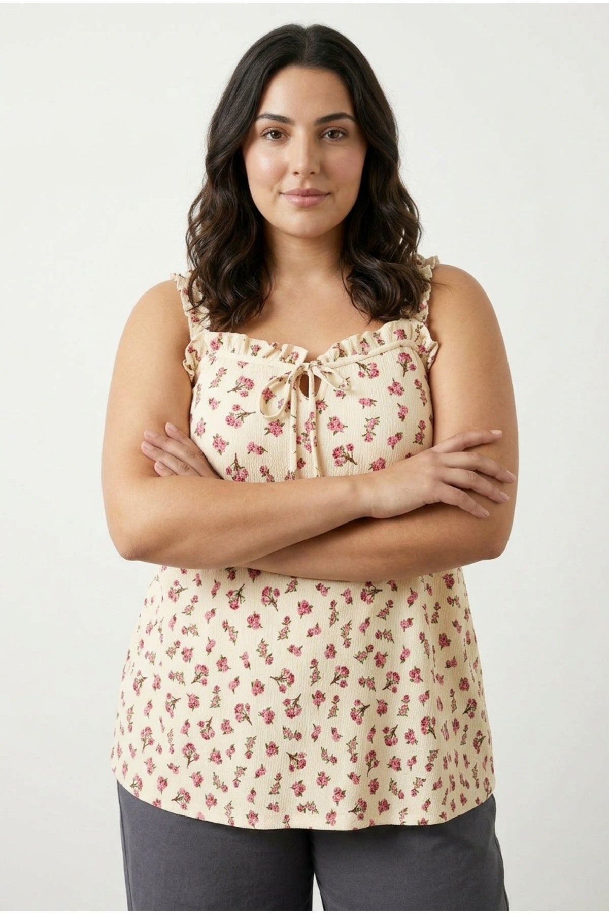 Plus Size Floral Print Crinkle Fabric Square Neck Sleeveless Blouse