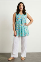 Plus Size V-Neck Sleeveless Floral Patterned Long T-shirt