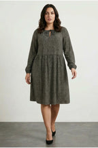 Plus Size Long Sleeve Abstract Patterned Midi Dress with Collar Detail