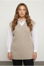 Plus Size V-Neck Short Sleeve Knit Sweater