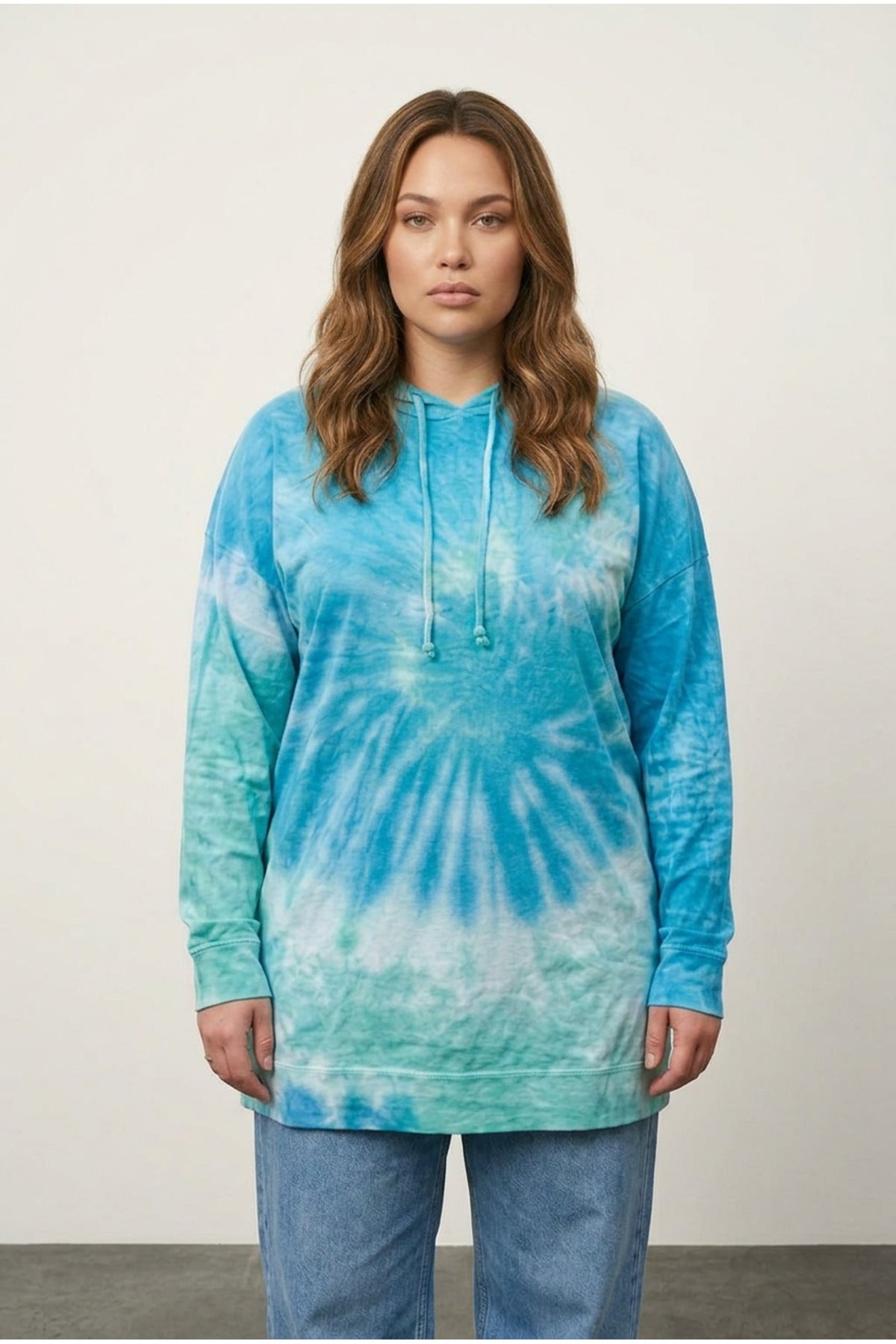 Plus Size Hooded Long Sleeve Lightweight Tie-Dye Patterned Sweatshirt