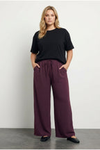 Plus Size Elastic Waist Wide Leg Pocketed Trousers