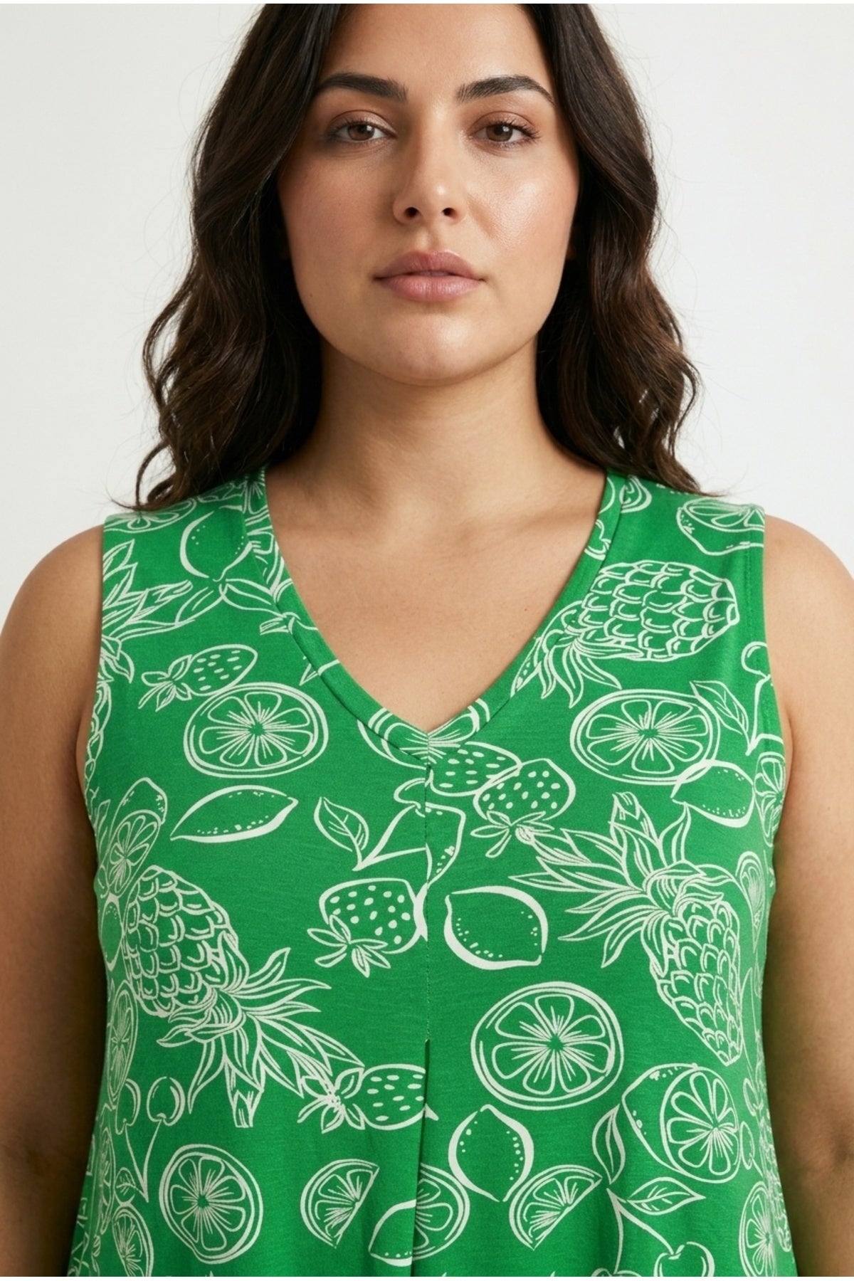 Plus Size V-Neck Sleeveless Floral Print T-shirt