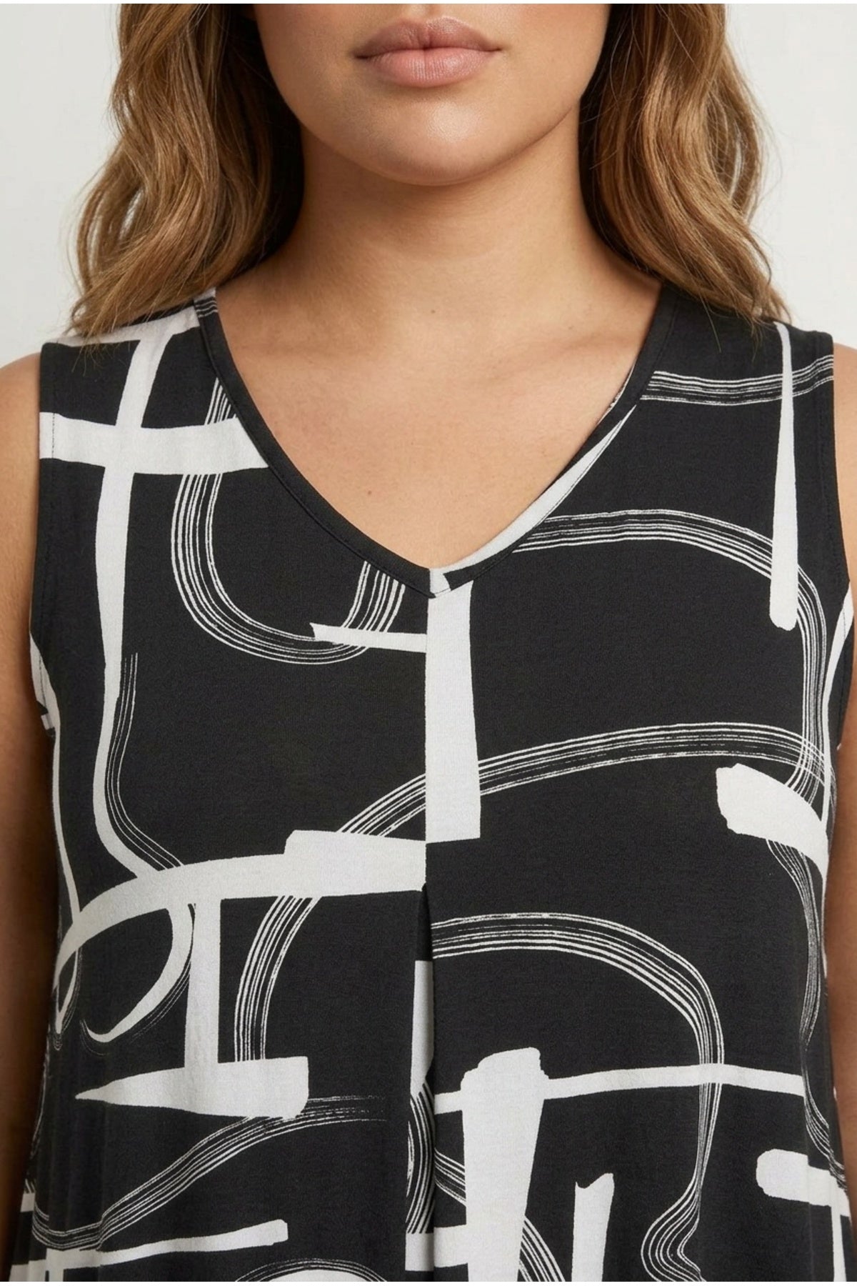 Plus Size V-Neck Sleeveless Draped Patterned Stretchy Blouse