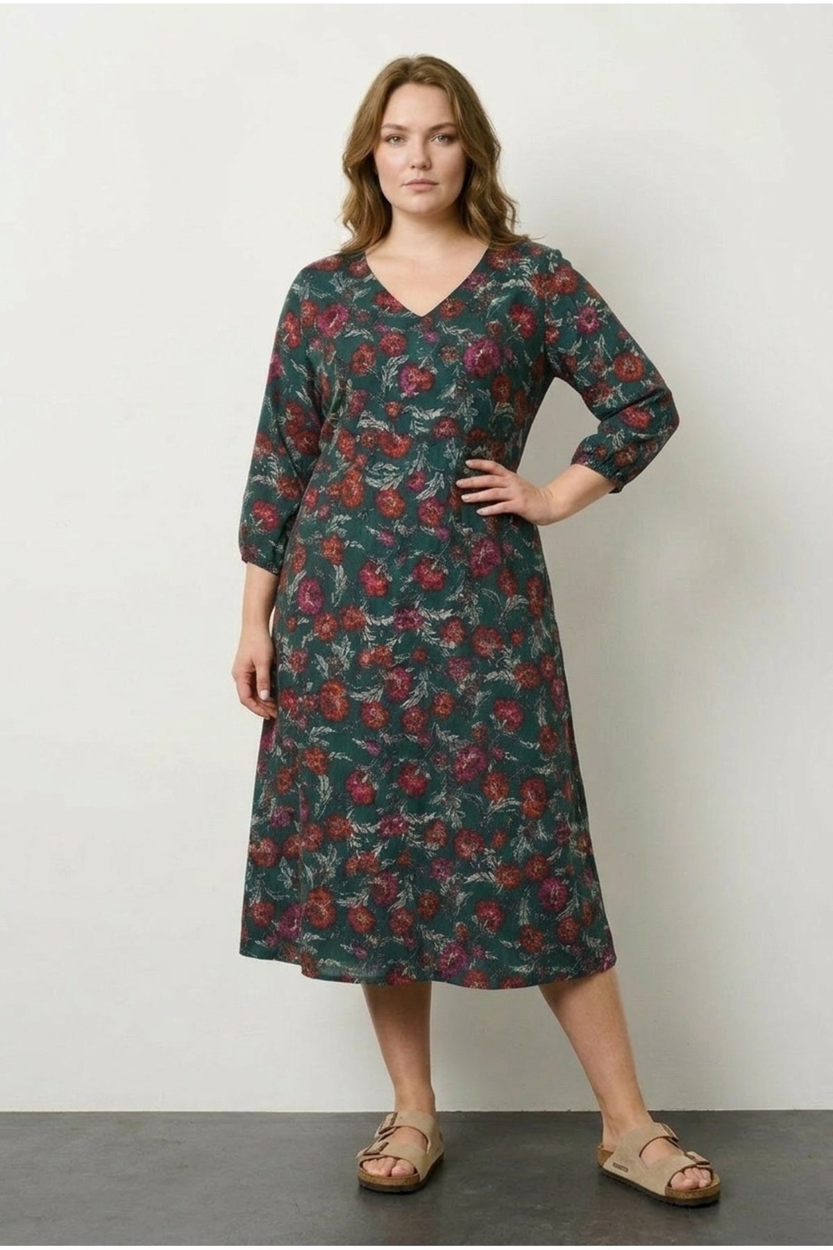 Plus Size V-Neck Floral Print Bishop Sleeve Midi Dress