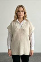 Plus Size V-Neck Short Sleeve Knit Sweater