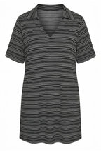 Plus Size V-Neck Patterned Short Sleeve T-shirt