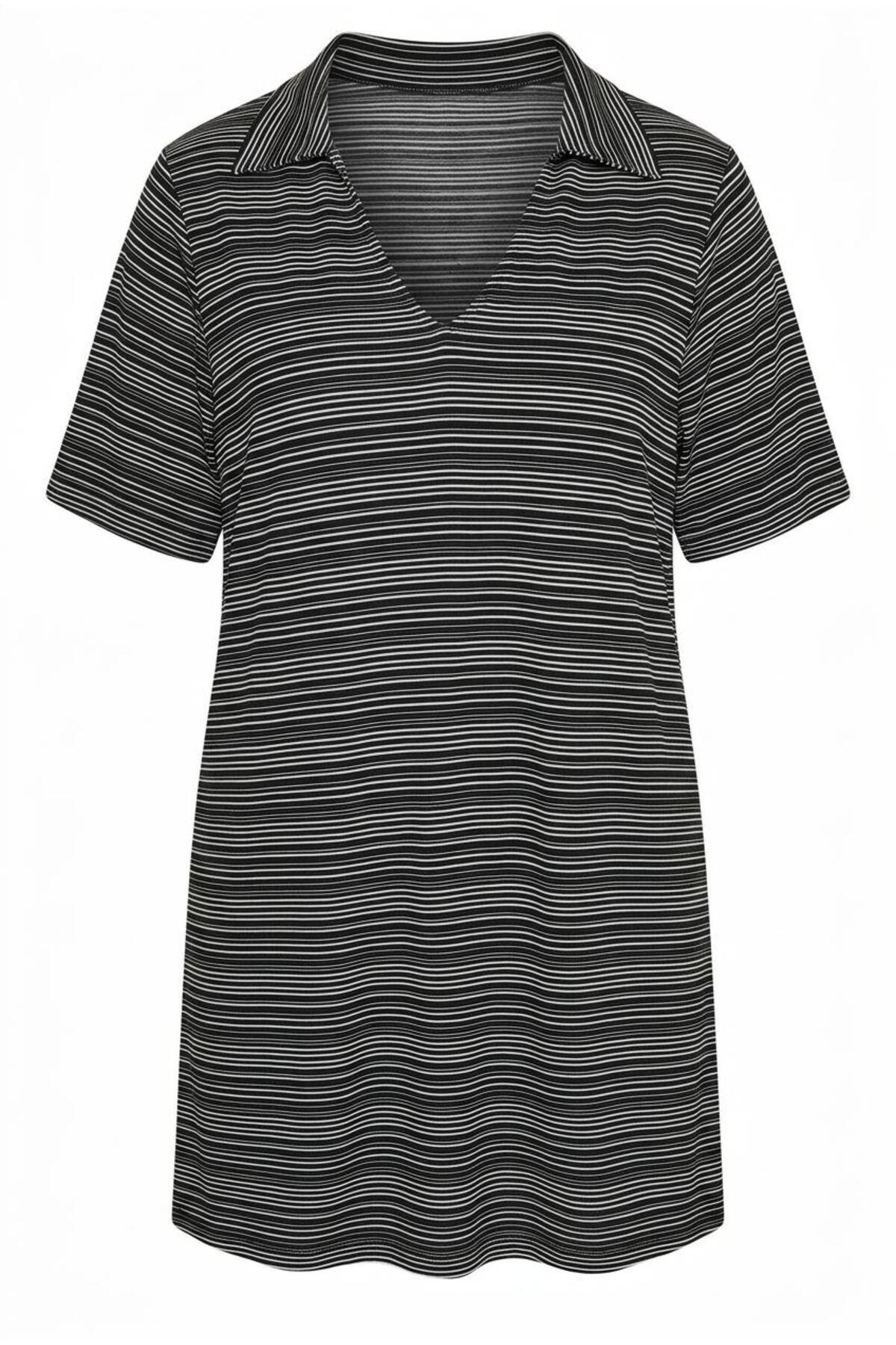 Plus Size V-Neck Patterned Short Sleeve T-shirt