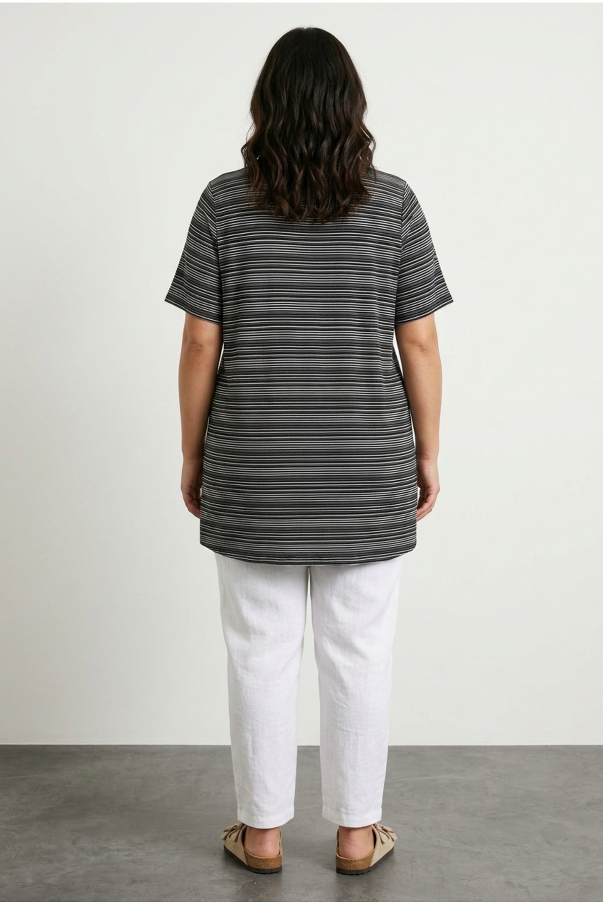 Plus Size V-Neck Short Sleeve Stretchy Fabric Striped Long T-shirt