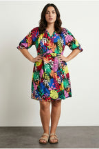 Plus Size V-Neck Floral Patterned Mini Dress