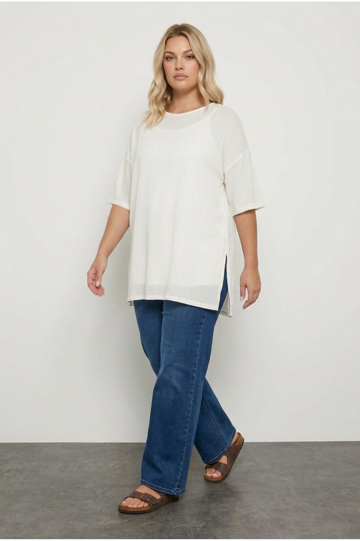 Plus Size Crew Neck Short Sleeve Side Slit Lined Blouse