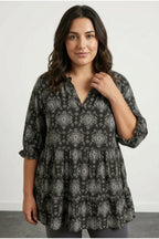 Plus Size Half Sleeve Notch Neck Patterned Blouse