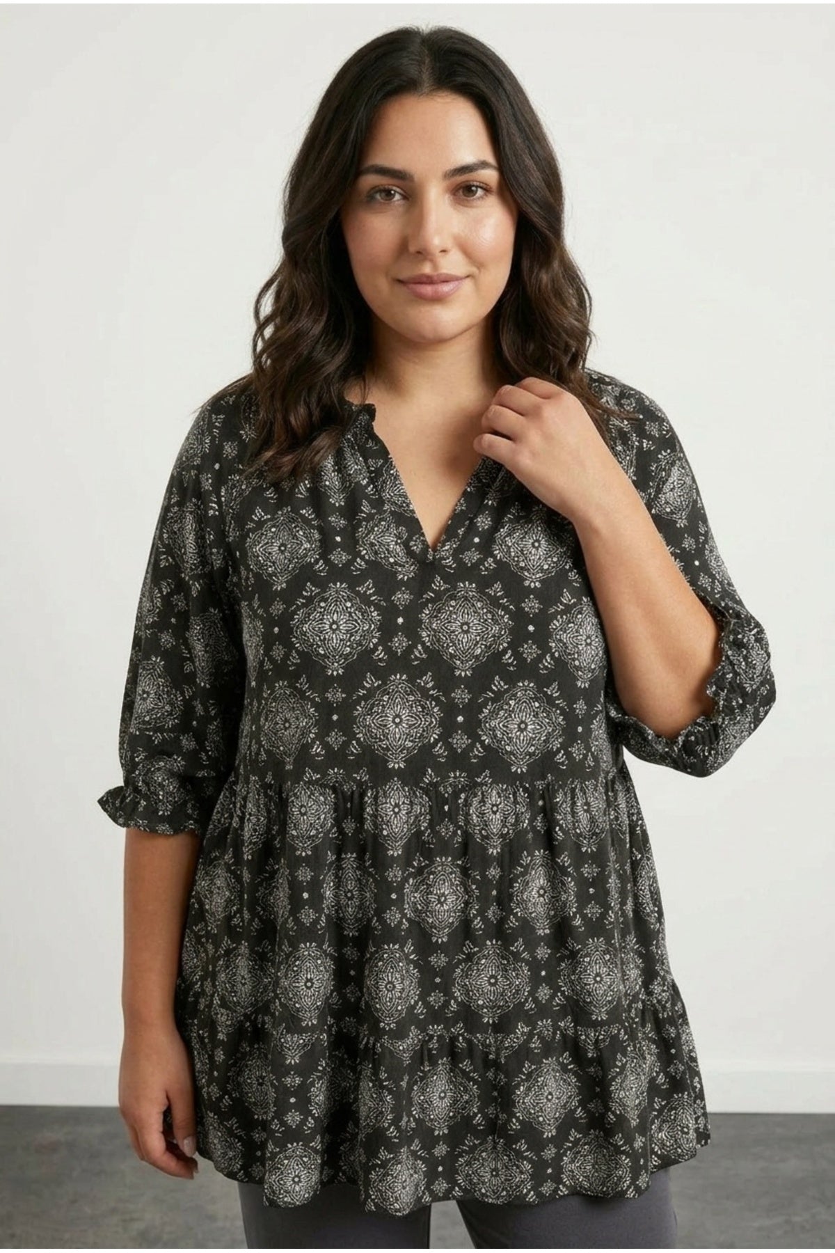 Plus Size Half Sleeve Notch Neck Patterned Blouse