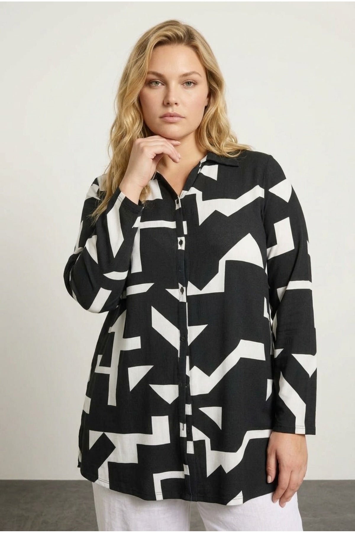 Plus Size Long Sleeve Abstract Patterned Long Shirt