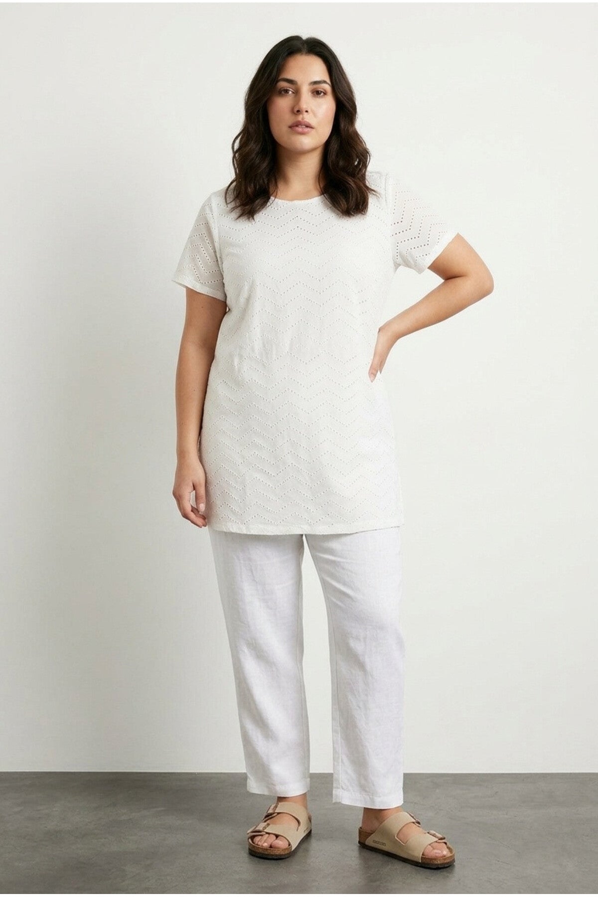 Plus Size Crew Neck Short Sleeve Zigzag Patterned Unlined Long T-shirt