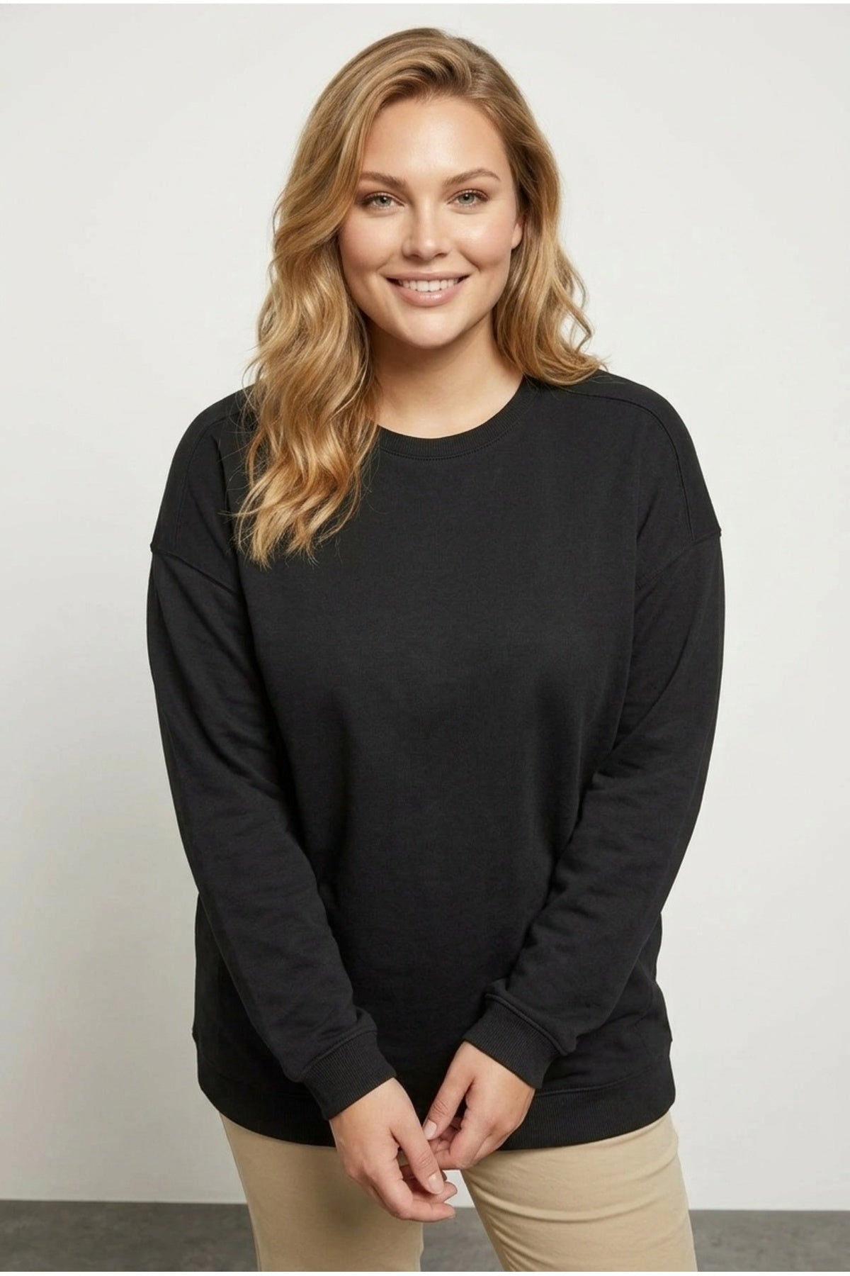 Plus Size Crew Neck Long Sleeve Basic Sweatshirt