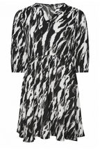 Plus Size V-Neck Half Sleeve Patterned Mini Dress