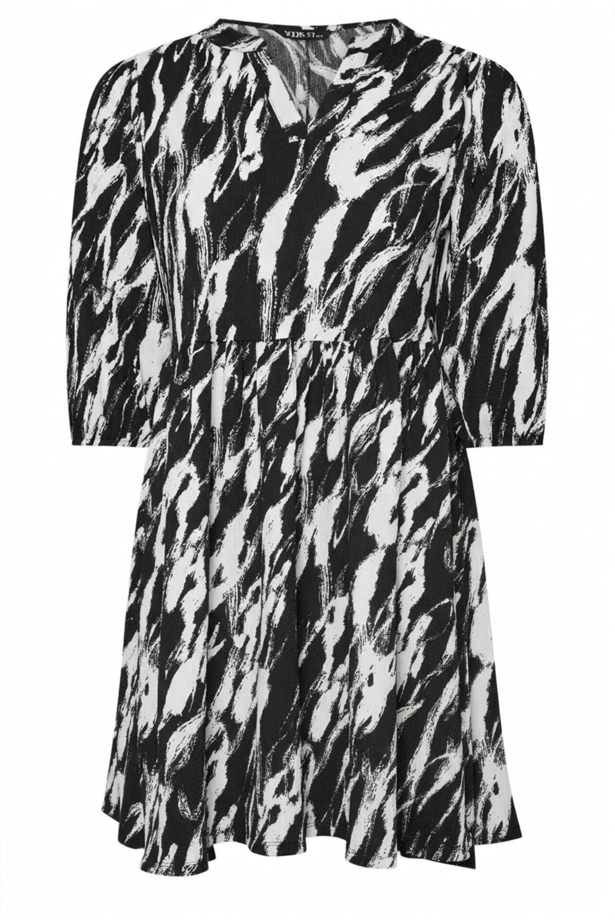 Plus Size V-Neck Half Sleeve Patterned Mini Dress