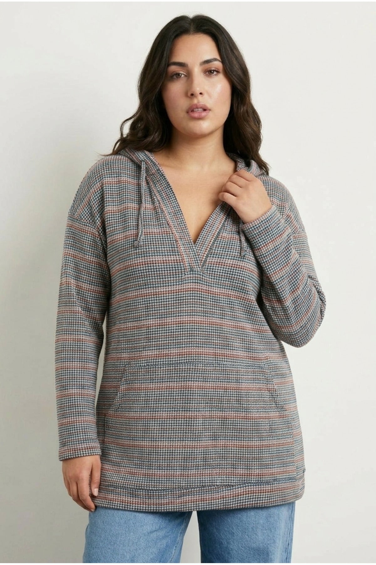Plus Size V-Neck Long Sleeve Hooded Textured Stretchy Fabric Sweatshirt