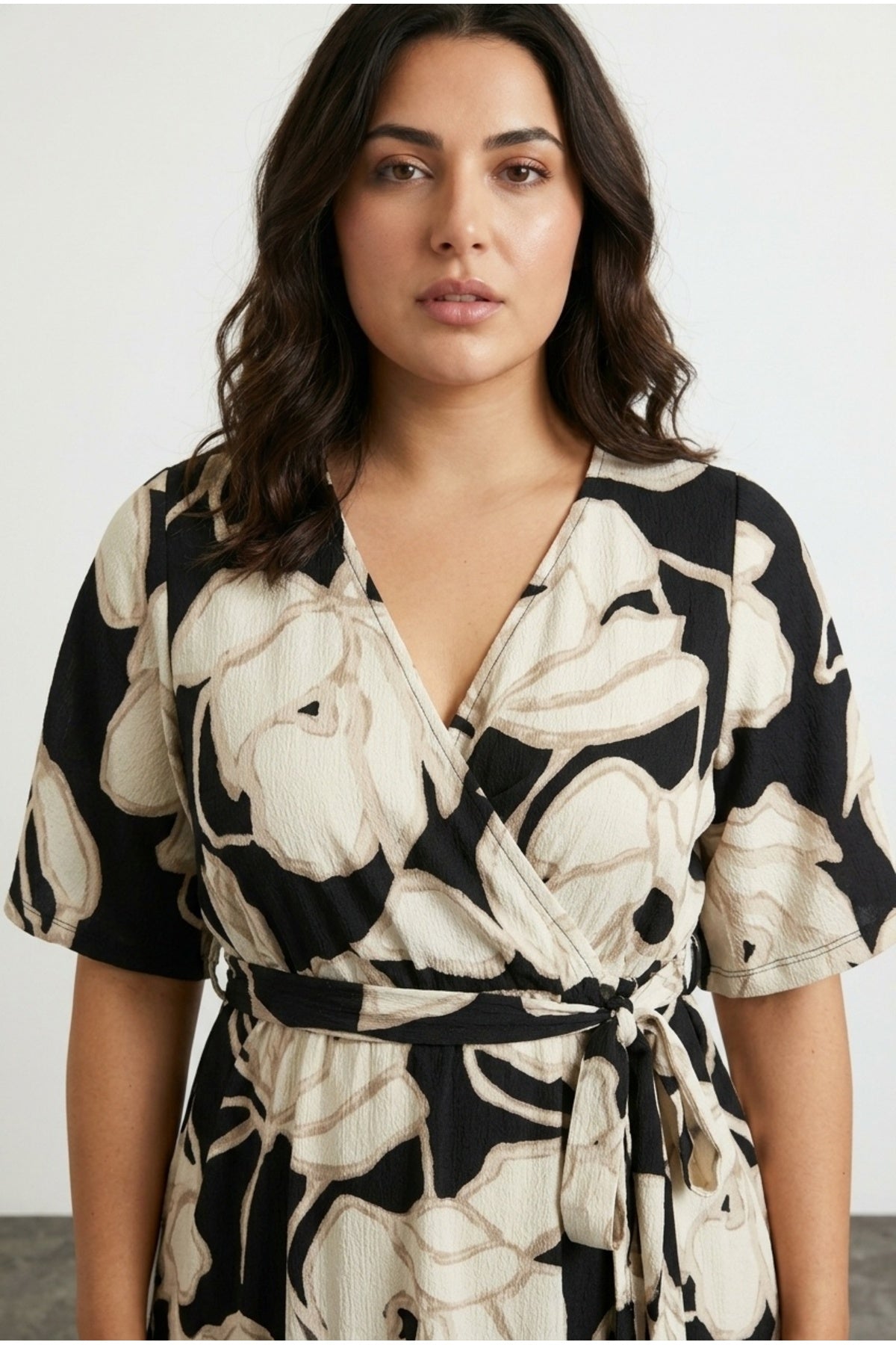 Plus Size V-Neck Short Sleeve Tie Front Wrap Midi Dress