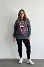 Plus Size Crew Neck Printed Sequin Detailed Washed Sweatshirt