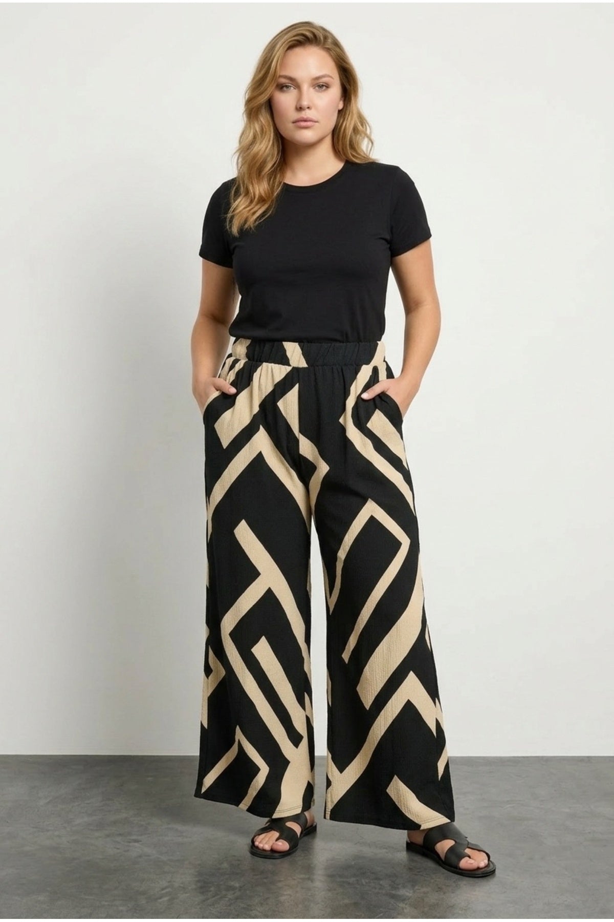 Plus Size Elasticated Waist Wide Leg Pants with Pockets
