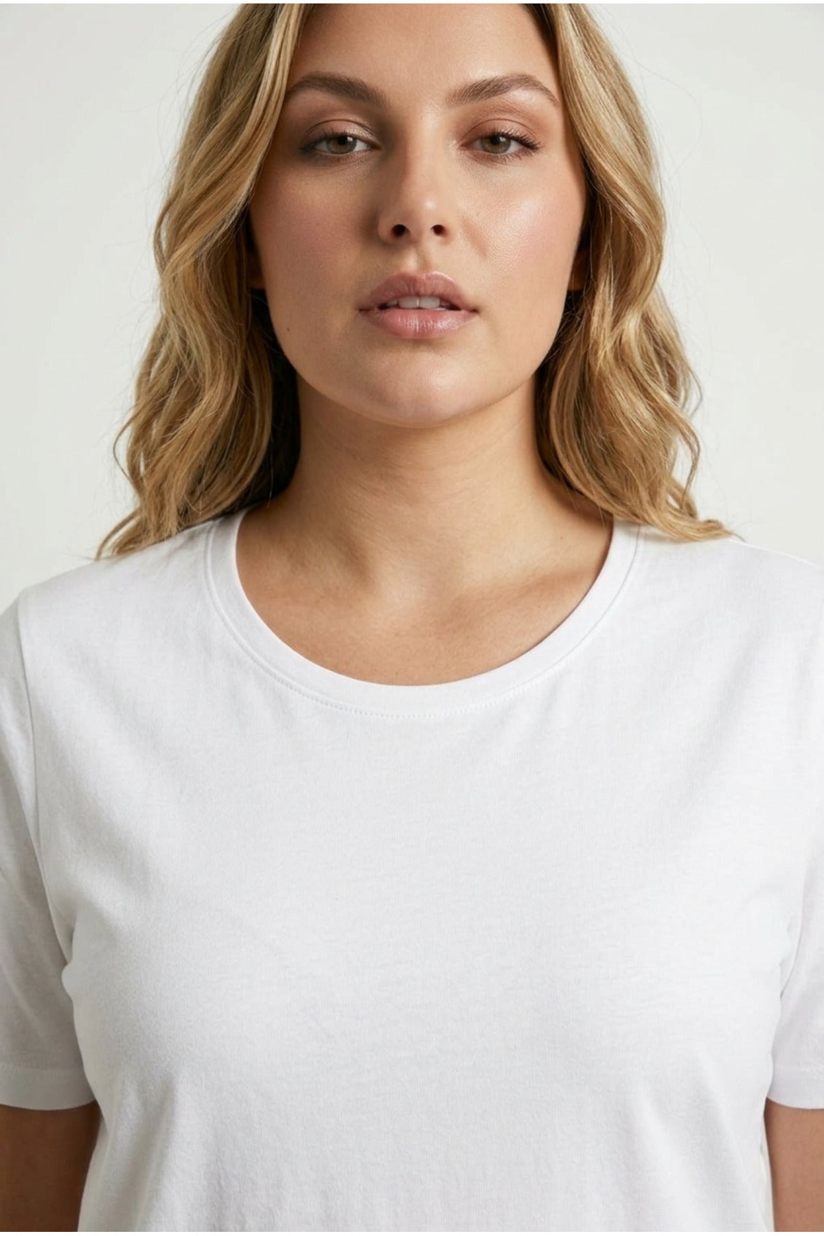 V-Neck Basic T-shirt