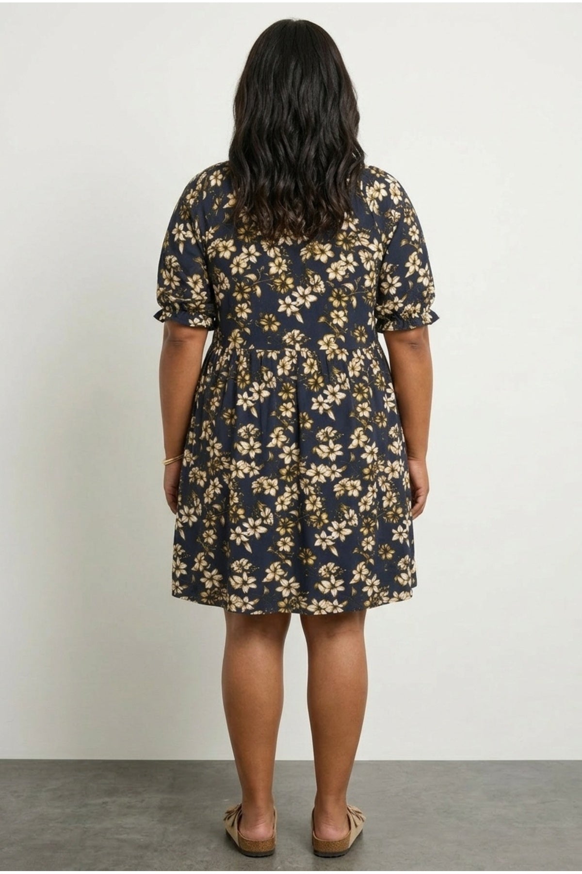 Plus Size V-Neck Short Sleeve Floral Print Mini Dress
