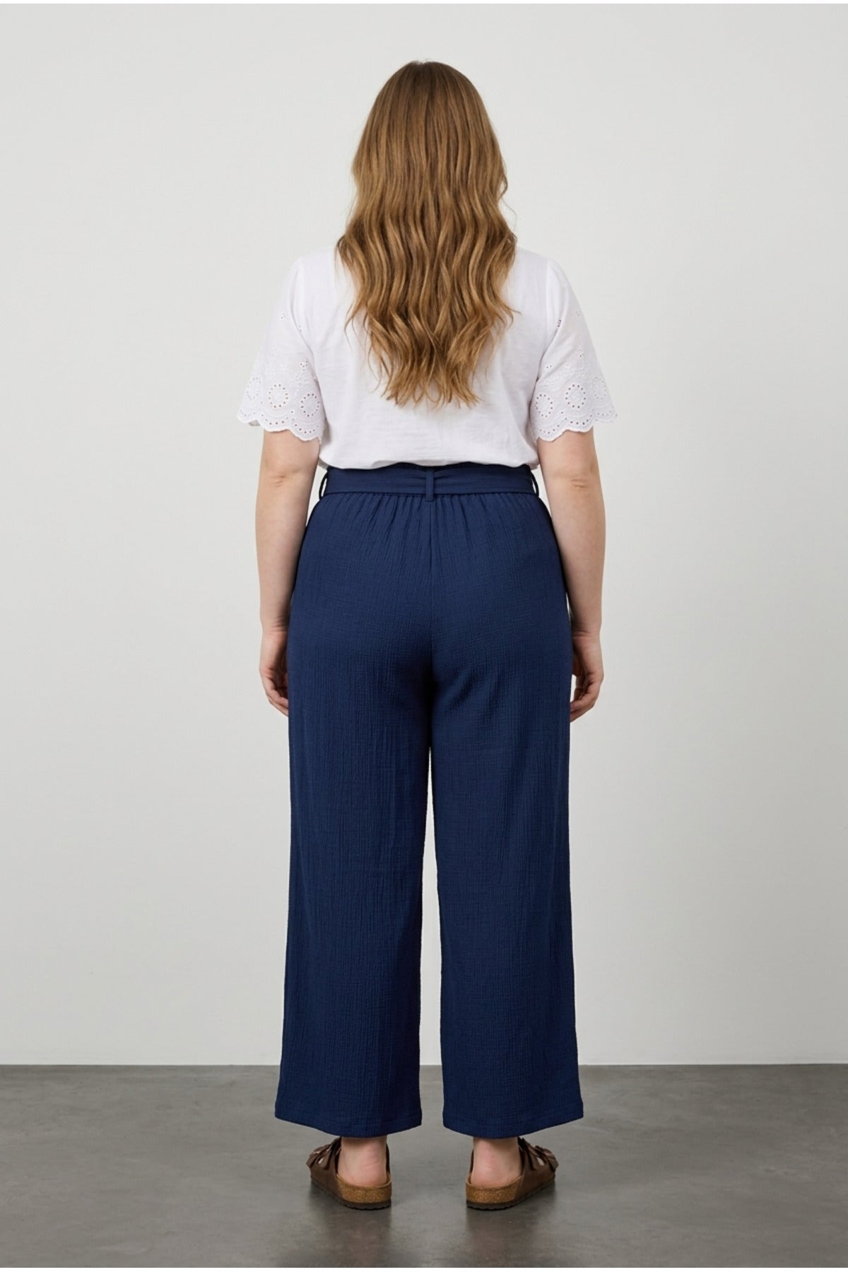 Plus Size Elastic Waist Wide Leg Crinkle Stretchy Pants with Pockets