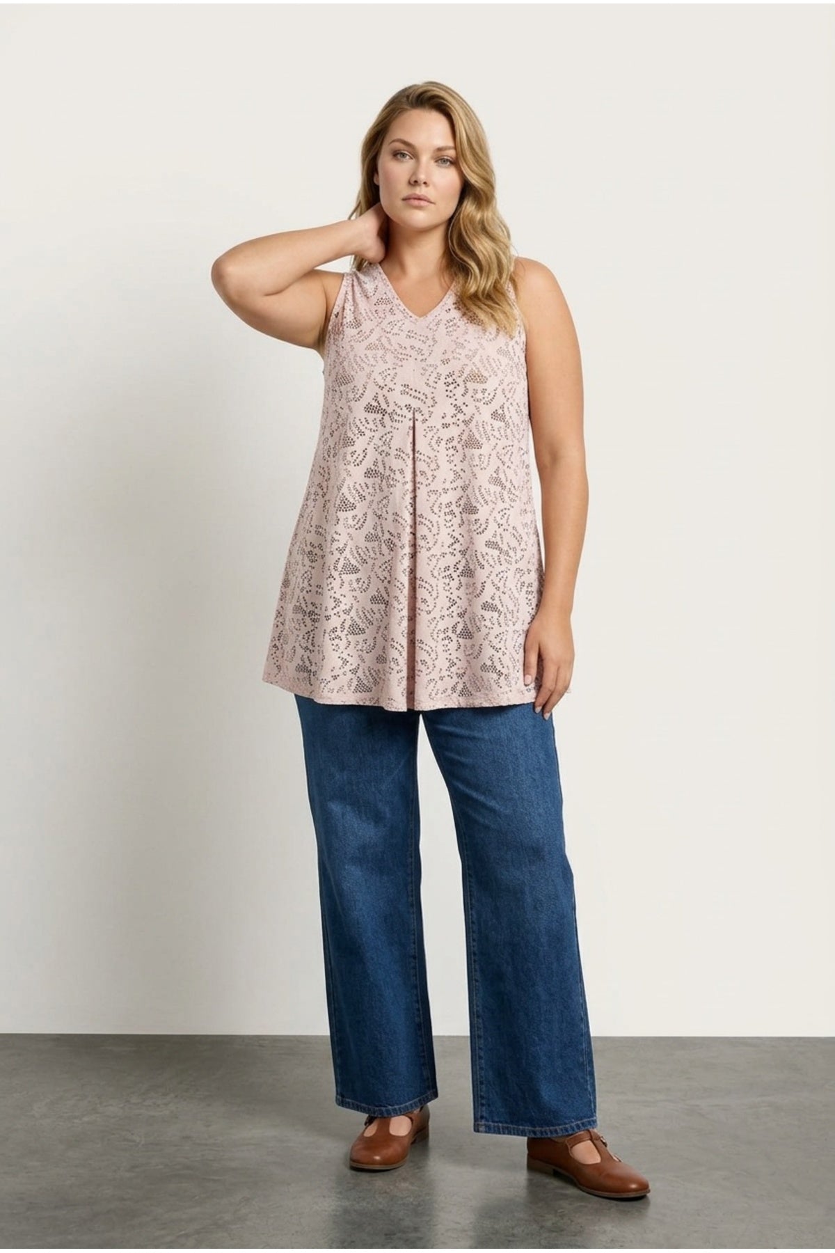 Plus Size V-Neck Sleeveless Unlined Lace Blouse