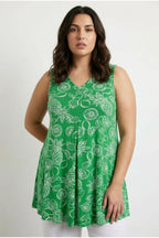 Plus Size V-Neck Sleeveless Floral Print T-shirt