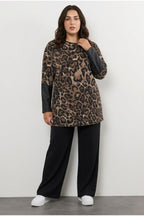 Plus Size Crew Neck Long Sleeve Faux Leather Detailed T-shirt