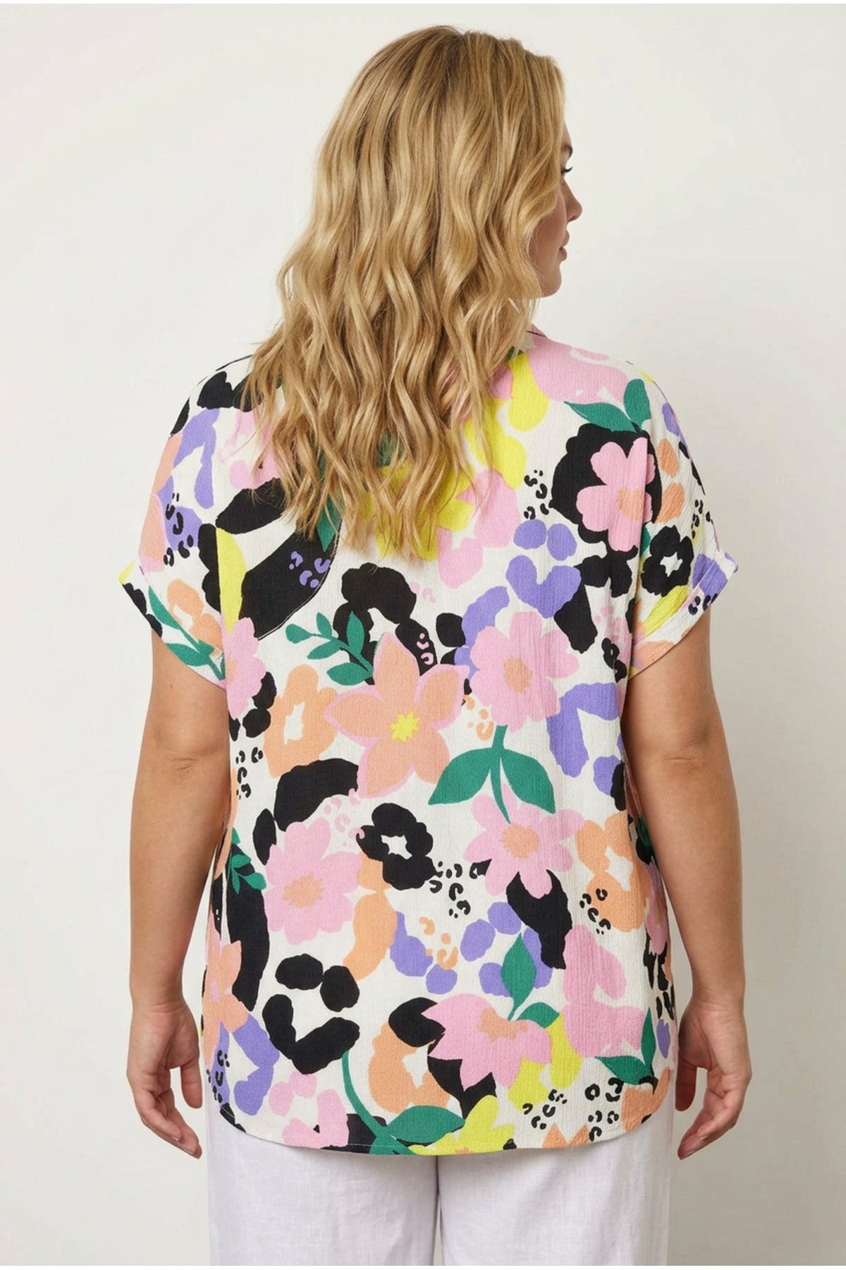 Plus Size Button-Front Short Sleeve Floral Print Shirt