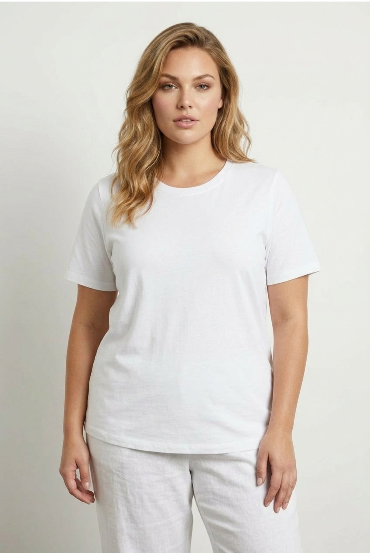 V-Neck Basic T-shirt
