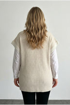 Plus Size V-Neck Short Sleeve Knit Sweater