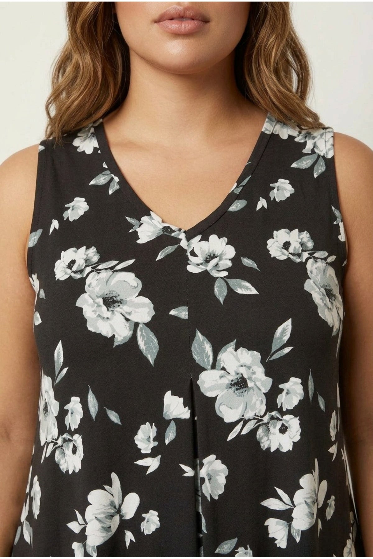 Floral Patterned Sleeveless Top