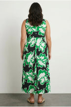 Plus Size V-Neck Sleeveless Floral Patterned Ruched Front Maxi Dress