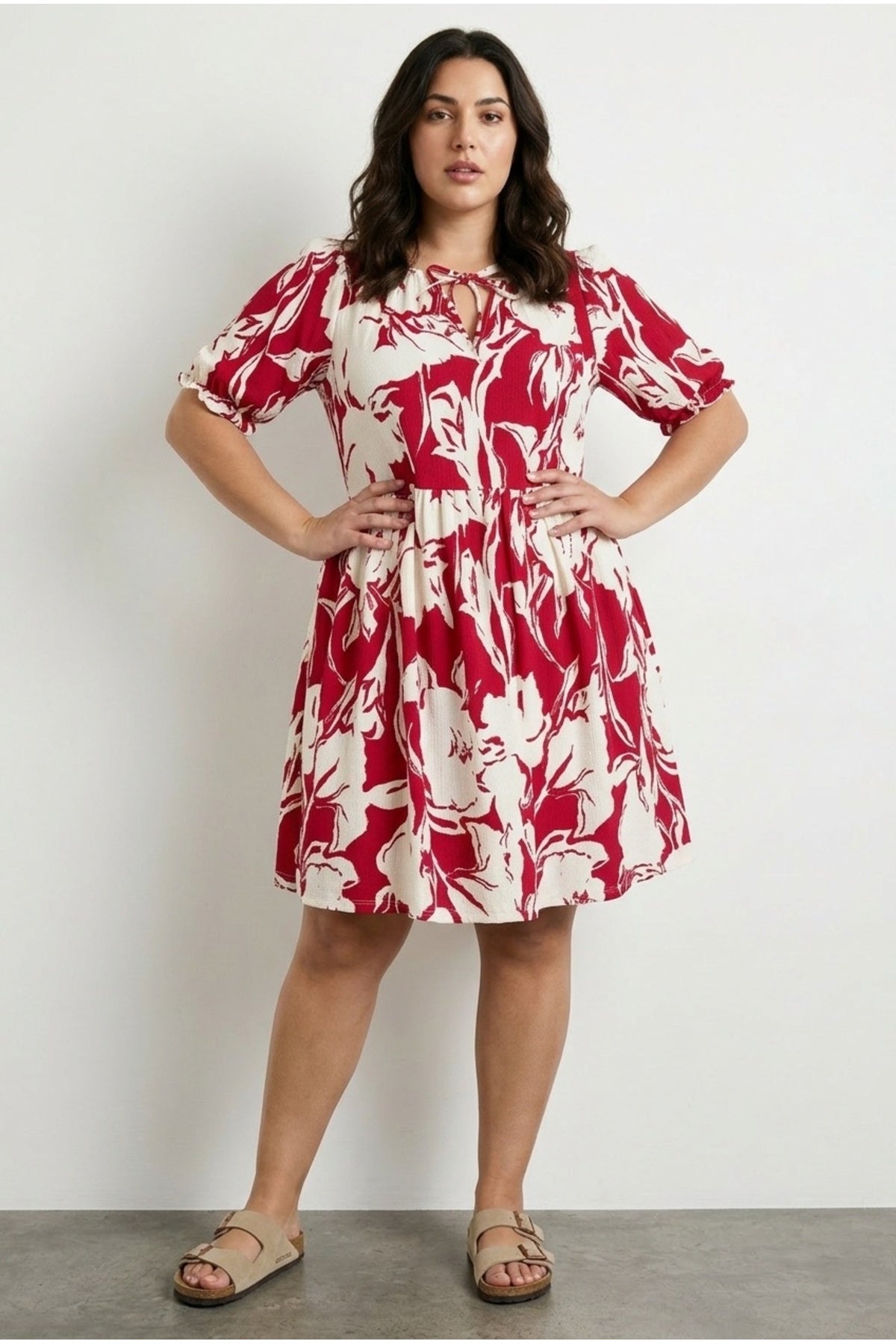 Plus Size Self-Tie Neck Floral Patterned Textured Jersey Above Knee Dress