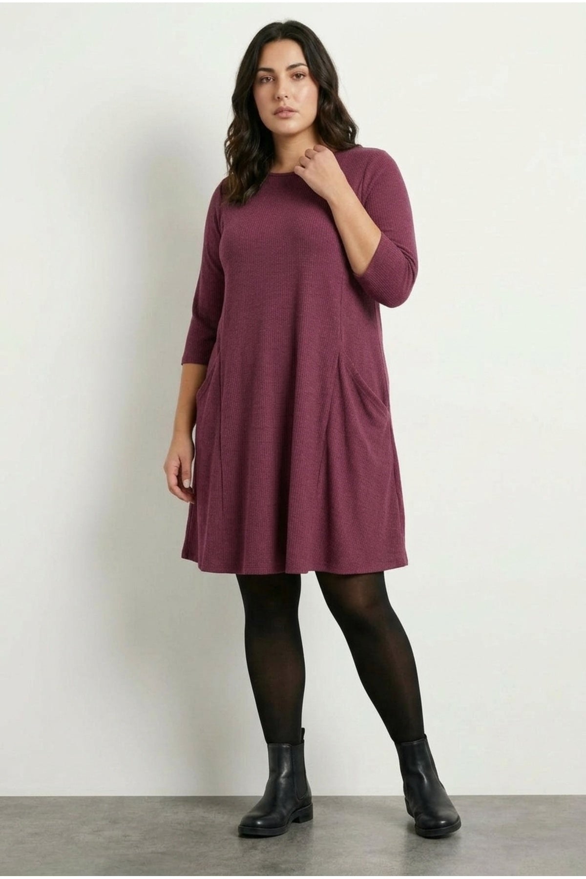 Plus Size 3/4 Sleeve Crew Neck Asymmetric Pocketed Dress