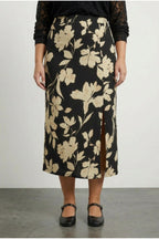 Plus Size Crinkled Fabric Skirt with Slit Detail and Elastic Waist