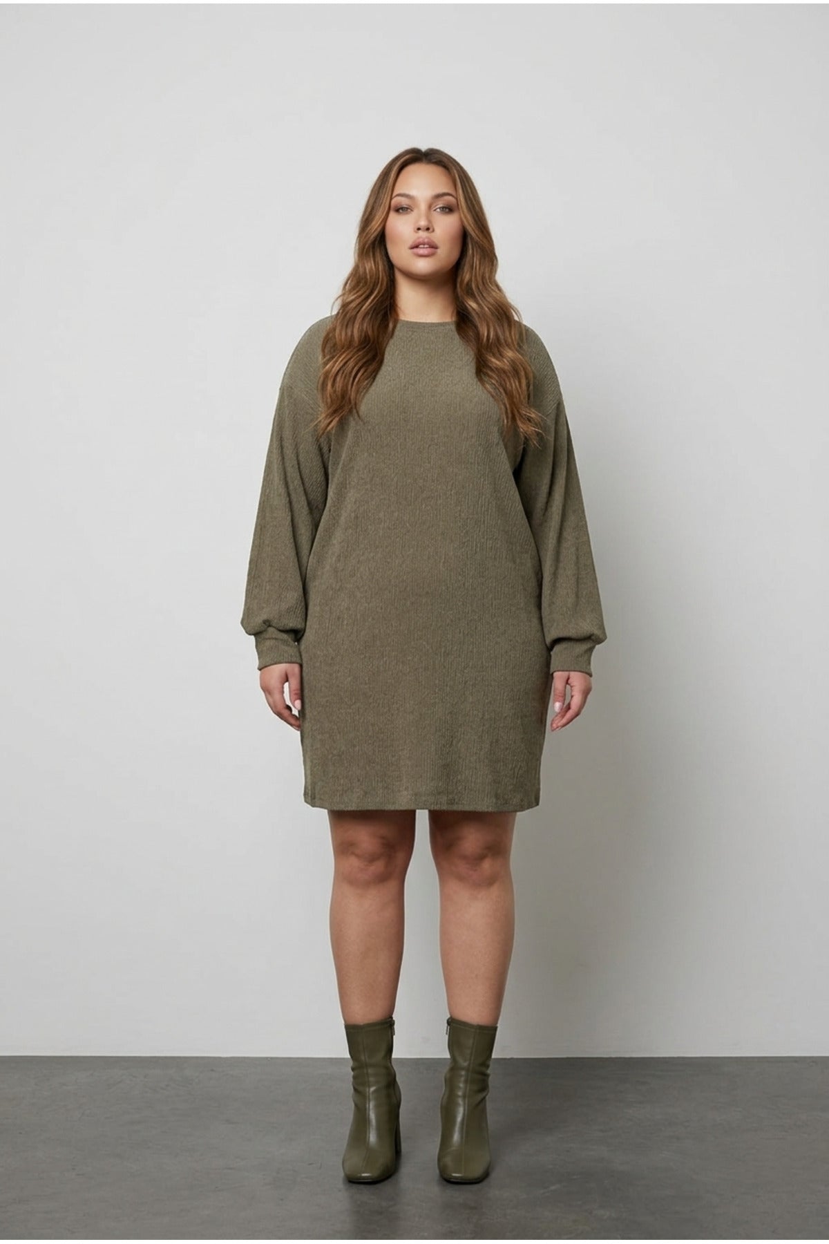 Plus Size Long Sleeve Crew Neck Straight Cut Dress