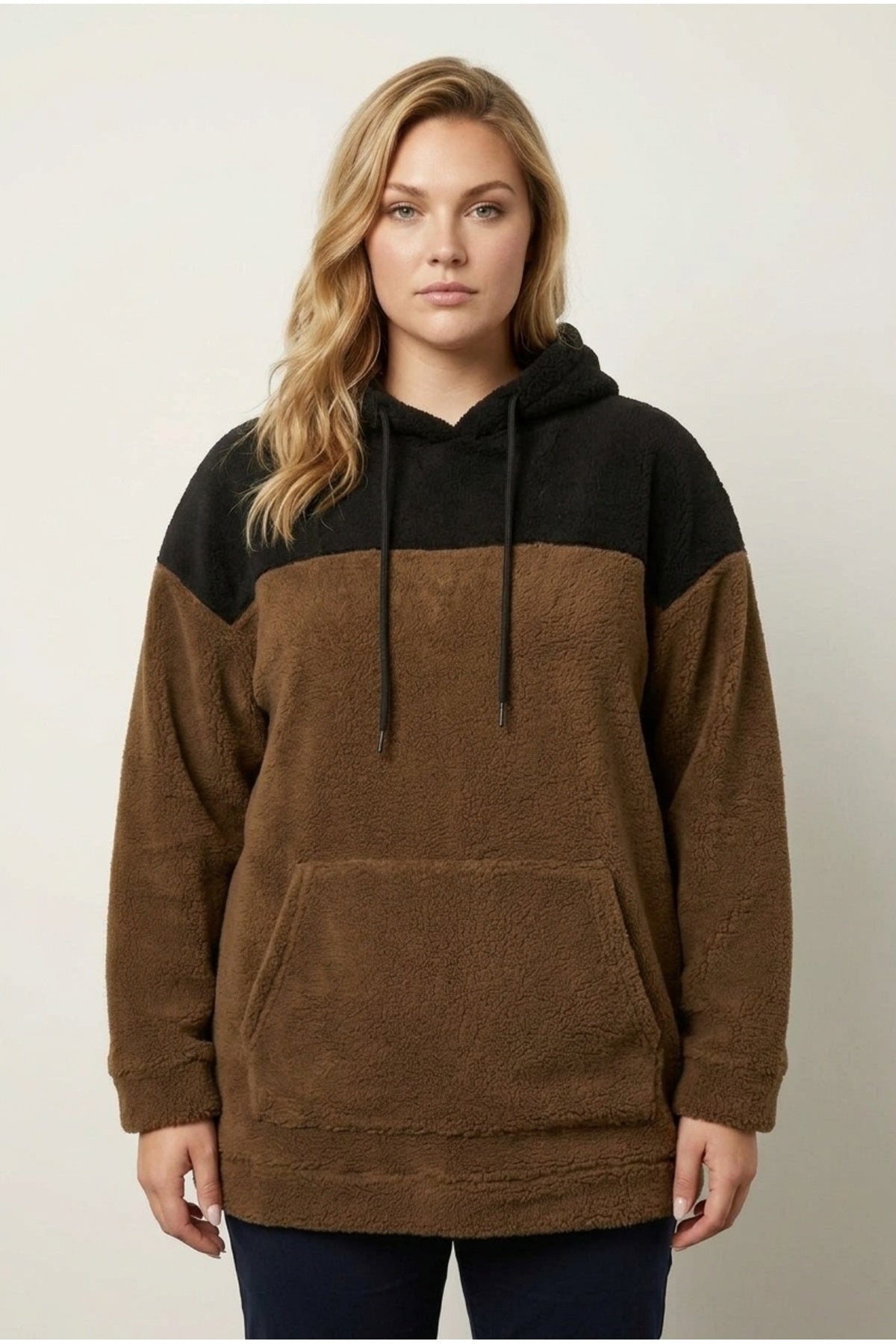 Plus Size Long Sleeve Hooded and Pocketed Plush Sweatshirt