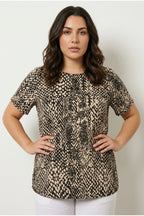 Plus Size Crew Neck Short Sleeve Leopard Print Stretchy Fabric T-shirt