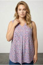 Plus Size V-Neck Sleeveless Floral Patterned Unlined Lace Blouse
