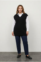 Plus Size V-Neck Short Sleeve Knit Sweater