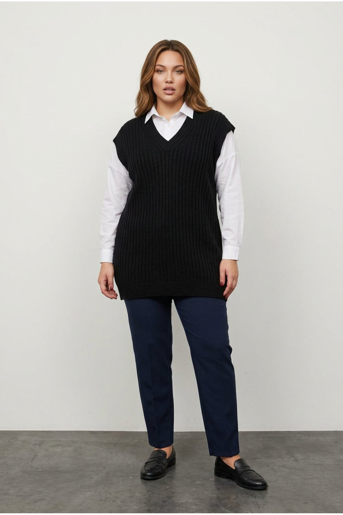 Plus Size V-Neck Short Sleeve Knit Sweater