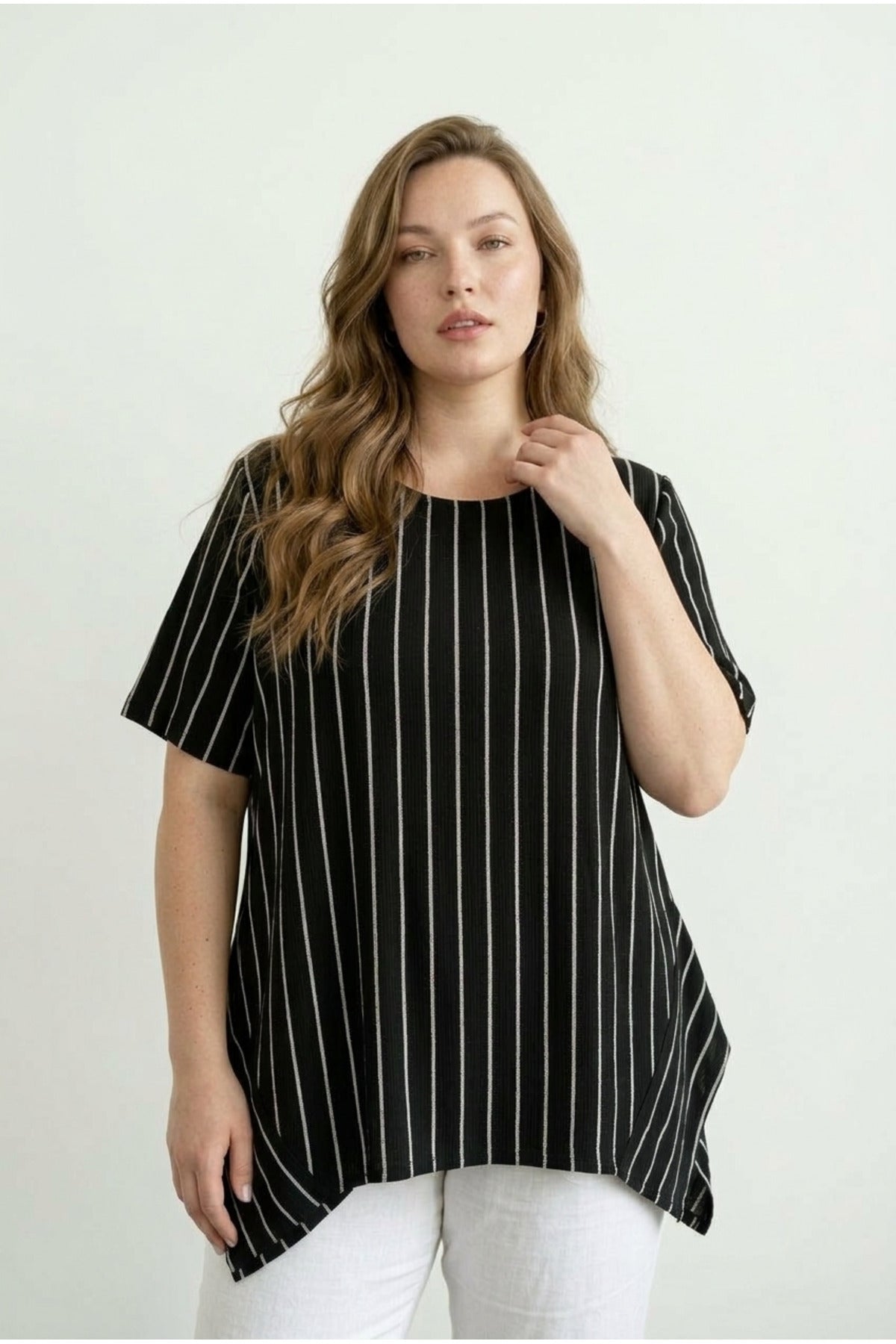 Plus Size Crew Neck Batwing Sleeve Striped Asymmetrical Cut Stretchy Fabric T-shirt