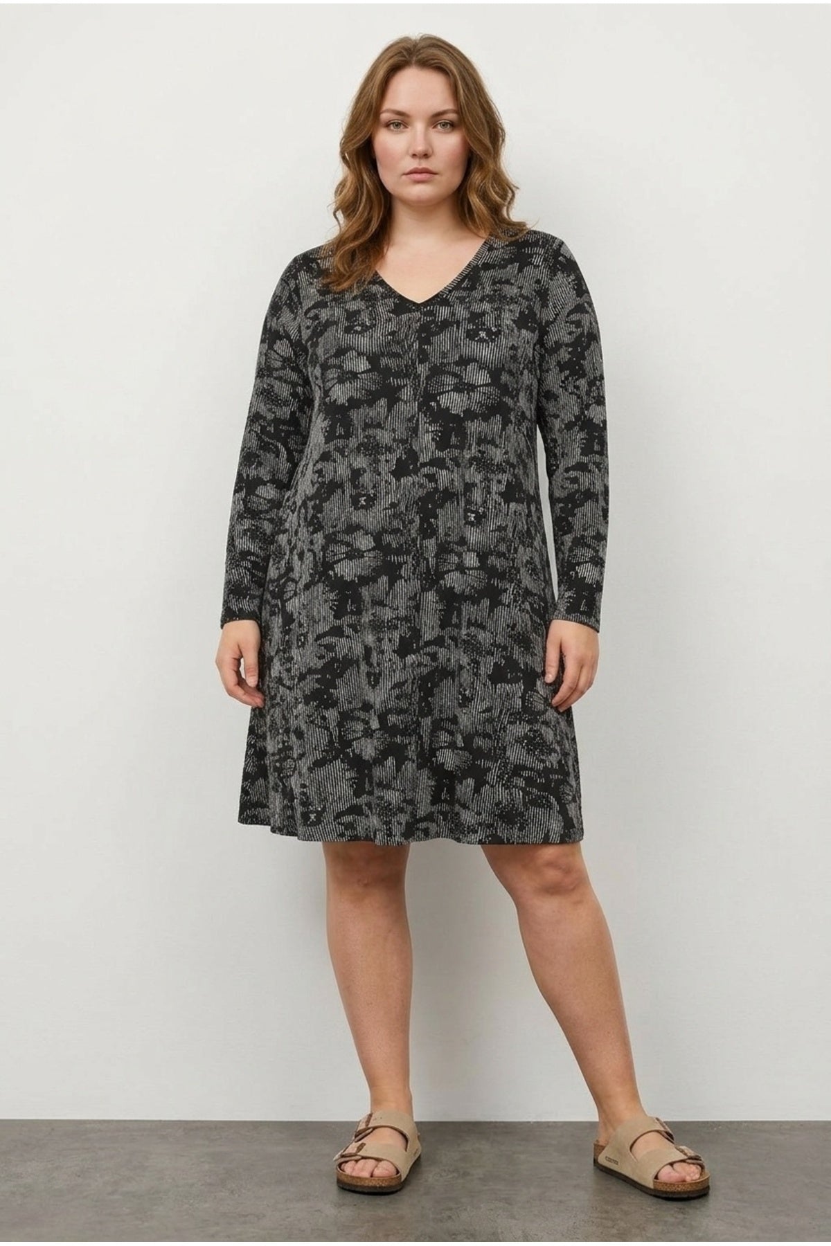 Plus Size V-Neck Long Sleeve Patterned Midi Length Dress